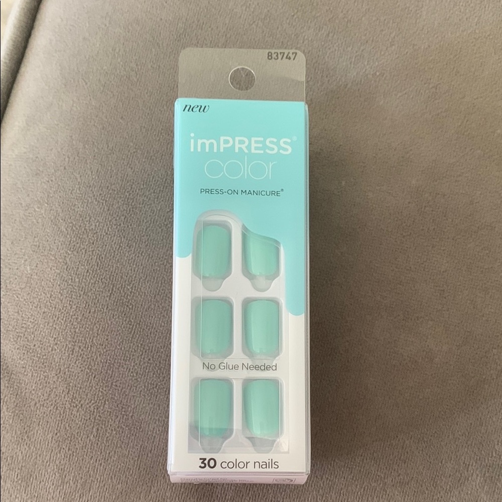 imPRESS Mint Press-On Nails